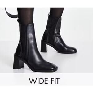 New Asos Design Chelsea Ankle Boots‎ Leather Wide Size US 6 UK 4